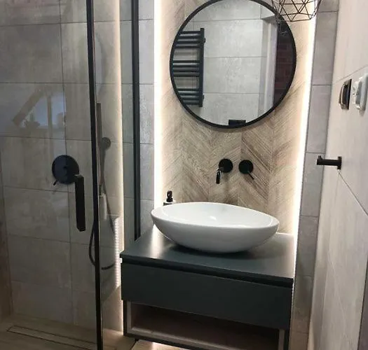 Semesterbostad Domek Sasino Sasino